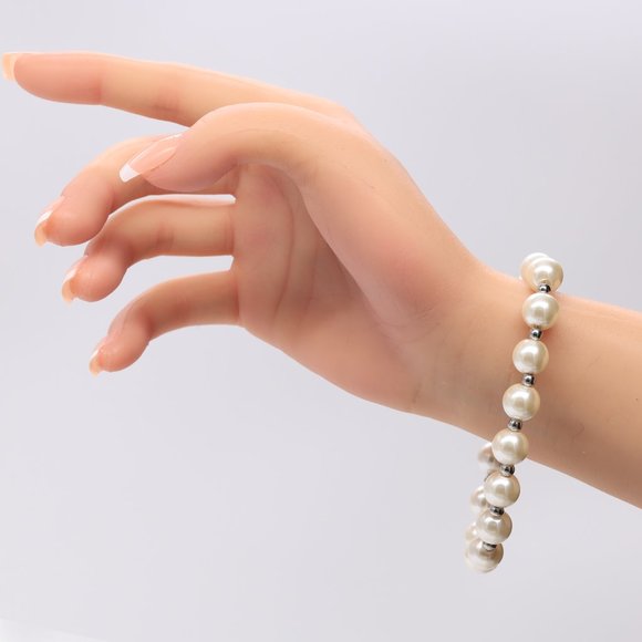 Pearl bracelet with lobster clasp and extension chain. - Picture 3 of 4